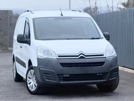 2017 Citroen Berlingo 625 ENTERPRISE BLUE 75 HDI thumbnail