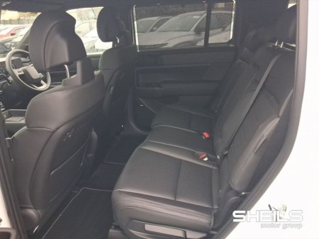 2025 Hyundai Santa Fe 1.6 PHEV 4WD Premium Calligraphy €66,950 thumbnail