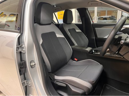 2024 Opel Astra - thumbnail 12