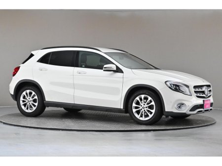 2017 Mercedes-Benz GLA Class GLA 180 *HALF LEATHER*REVERSE CAM*PARK SENSORS* €20,490 thumbnail