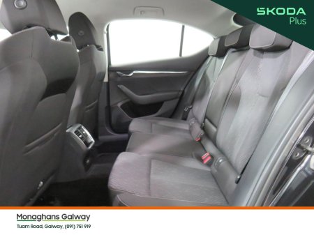 2024 Skoda Octavia STYLE 2.0 TDI 115 €32,950 thumbnail