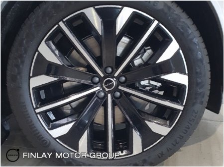 2026 Volvo XC90 - thumbnail 9