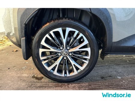 2023 Toyota Yaris Cross 1.5 Hybrid Sol €30,995 thumbnail