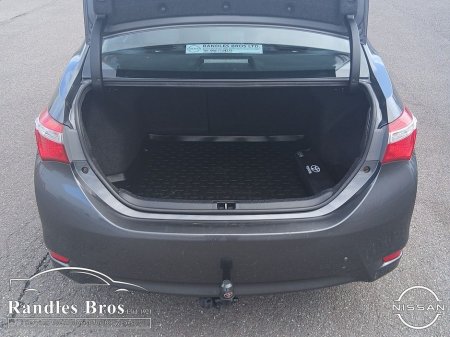 2016 Toyota Corolla - thumbnail 14