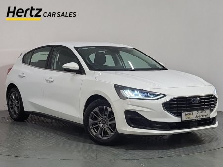 2023 Ford Focus - thumbnail 1