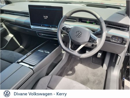 2026 Volkswagen ID.7 BIGGER BATTERY PRO S PLUS 702KM RANGE 86KWH €56,400 thumbnail