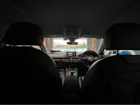 2018 Audi A4 2018 AUDI A4 TFSI 1.4 AUTOMATIC / CRUISE CONTROL / REVERSE CAMERA / HEATED SEATS / PADDLE SHIFTERS thumbnail