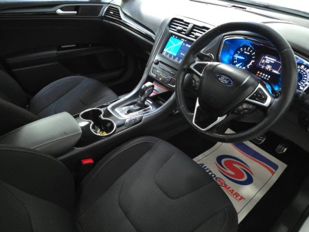 2017 Ford Mondeo 2.0TDCi 150PS ST-LINE €16,950 thumbnail