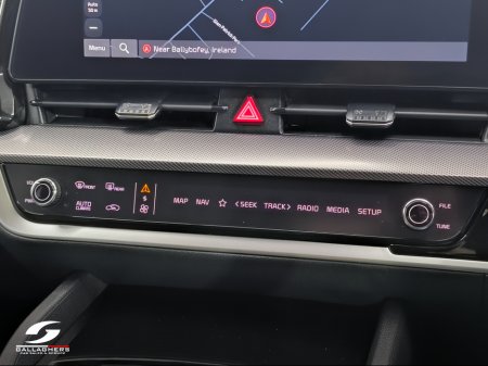 2025 Kia Sportage (251) PHEV MY25 1.6 PETROL HYBRID €40,995 thumbnail