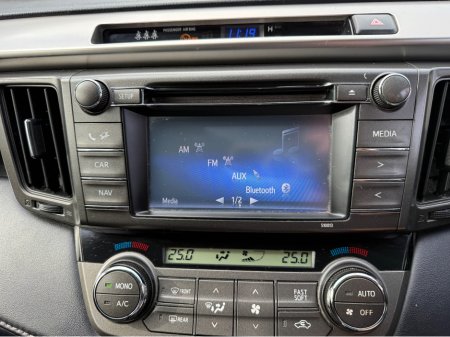 2014 Toyota Rav4 - thumbnail 16