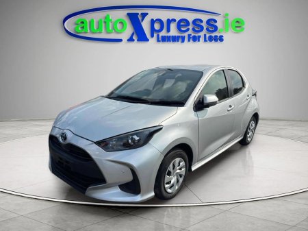 2020 Toyota Yaris 1.5 HYBRID G Automatic, Reversing camera €15,495 thumbnail