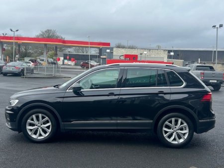 2020 Volkswagen Tiguan - thumbnail 6