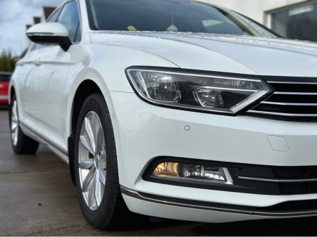 2016 Volkswagen Passat - thumbnail 7