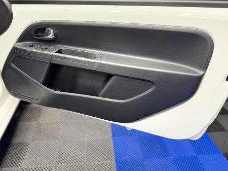 2013 Volkswagen up! 1.0 75BHP TAKE UP €6,300 thumbnail