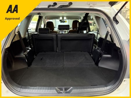 2016 Toyota Prius - thumbnail 14