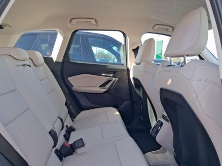 2025 BMW iX1 - thumbnail 21