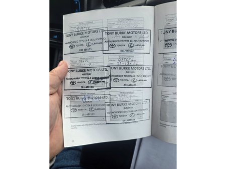 2017 Toyota Auris Hybrid Sol Touring Sports €16,950 thumbnail