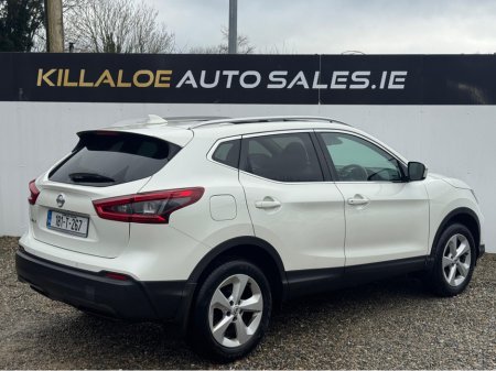 2018 Nissan Qashqai 1.5 SV SP 18 4DR sunroof €12,950 thumbnail