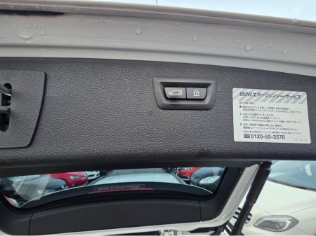 2014 BMW 3 Series - thumbnail 11