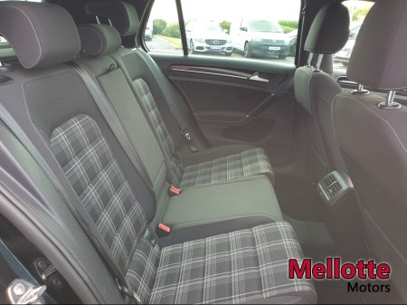 2017 Volkswagen Golf - thumbnail 10