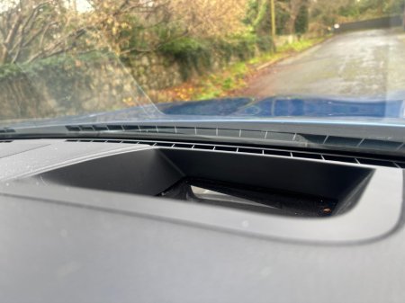 2015 BMW M5 - thumbnail 27