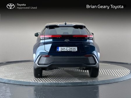 2024 Toyota C-HR Hybrid Sport €33,950 thumbnail