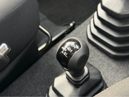 2022 Suzuki Jimny - thumbnail 24