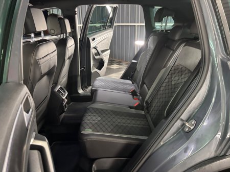 2021 Volkswagen Tiguan 2.0 TDI 150HP R-Line €35,950 thumbnail