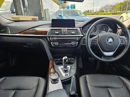 2016 BMW 3 Series - thumbnail 10