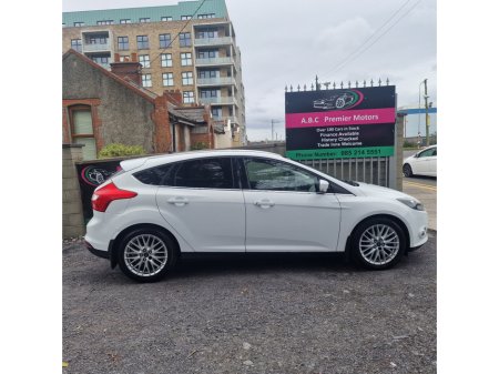 2013 Ford Focus - thumbnail 8