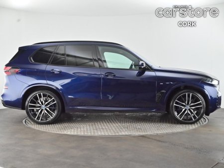 2023 BMW X5 - thumbnail 2
