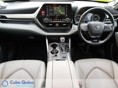2021 Toyota Highlander Hybrid Sol - Highest Spec - Self-Charging Hybrid *12 Month Warranty* €54,995 thumbnail