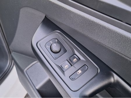 2021 Volkswagen Caddy CARGO 2.0 TDI 6SPEED *Immaculate/High Spec/Apple Carplay/Android Auto* €13,500 thumbnail