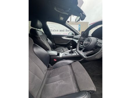 2018 Audi A4 LIMOUSINE 2.0 TDI S-LINE 4DR €19,800 thumbnail