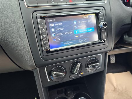 2016 Volkswagen Polo - thumbnail 17