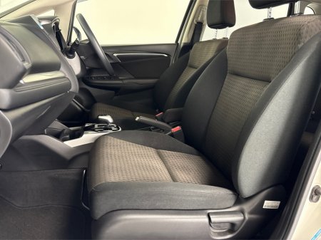 2018 Honda Fit TOUCHSCREEN DISPLAY**MEDIA CONNECTIVITY**KEYLESS START**REVERSE CAMERA**PARKING SENSORS**CRUISE CONTROL**SEMI DIGITAL DASH**LANE ASSIST**EMERGENCY BRAKE ASSIST**AIR CONDITIONING**ELECTRIC WINDOWS** €11,995 thumbnail