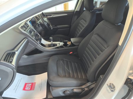 2015 Ford Mondeo - thumbnail 16