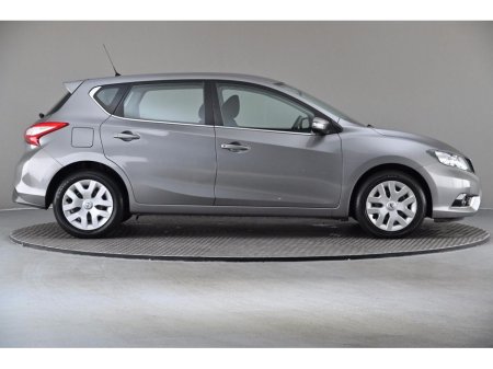 2018 Nissan Pulsar - thumbnail 11