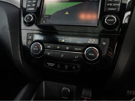 2018 Nissan Qashqai - thumbnail 30