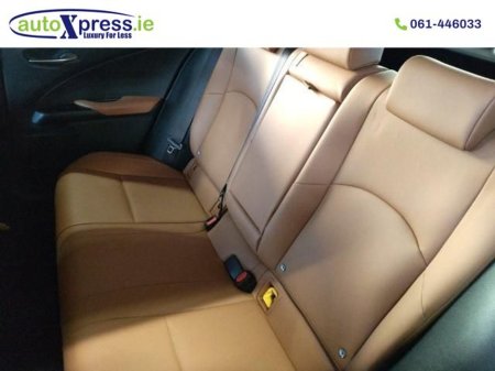 2021 Lexus UX 250 H 2.0 Hybrid VERSION C Leather Pack €29,995 thumbnail