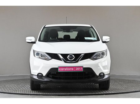 2017 Nissan Qashqai - view 2