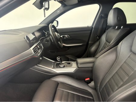 2021 BMW 3 Series - thumbnail 9