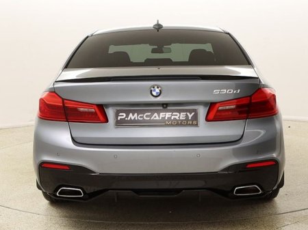 2019 BMW 5 Series - thumbnail 6