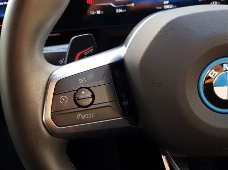 2025 BMW iX2 - thumbnail 15