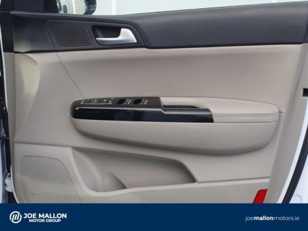 2020 Kia Sportage 1.6 CRDI M HYBRID K3 SR €21,789 thumbnail