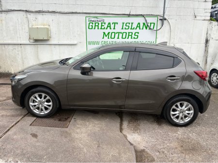 2017 Mazda Demio - thumbnail 3