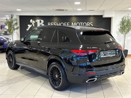 2025 Mercedes-Benz GLC Class 300e 4MATIC URBAN EDITION=252 REG//AS NEW//LOW MILES=MERCEDES WARRANTY UNTIL 09/2027=TAILORED FINANCE PACKAGES AVAILABLE=TRADE IN'S WELCOME €69,995 thumbnail