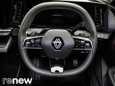 2023 Renault Megane E-Tech Equilibre EV60 220hp €25,990 thumbnail