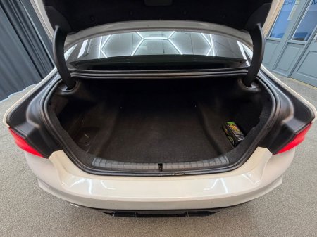 2019 BMW 5 Series - thumbnail 38