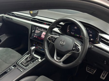 2024 Volkswagen Arteon R LINE 1.4TSI PHEV DSG *PAN ROOF* €41,990 thumbnail